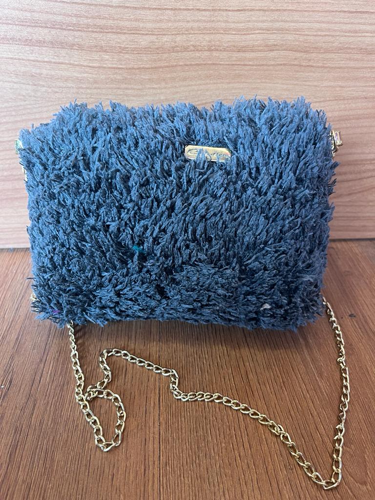 Crossbody Teddy