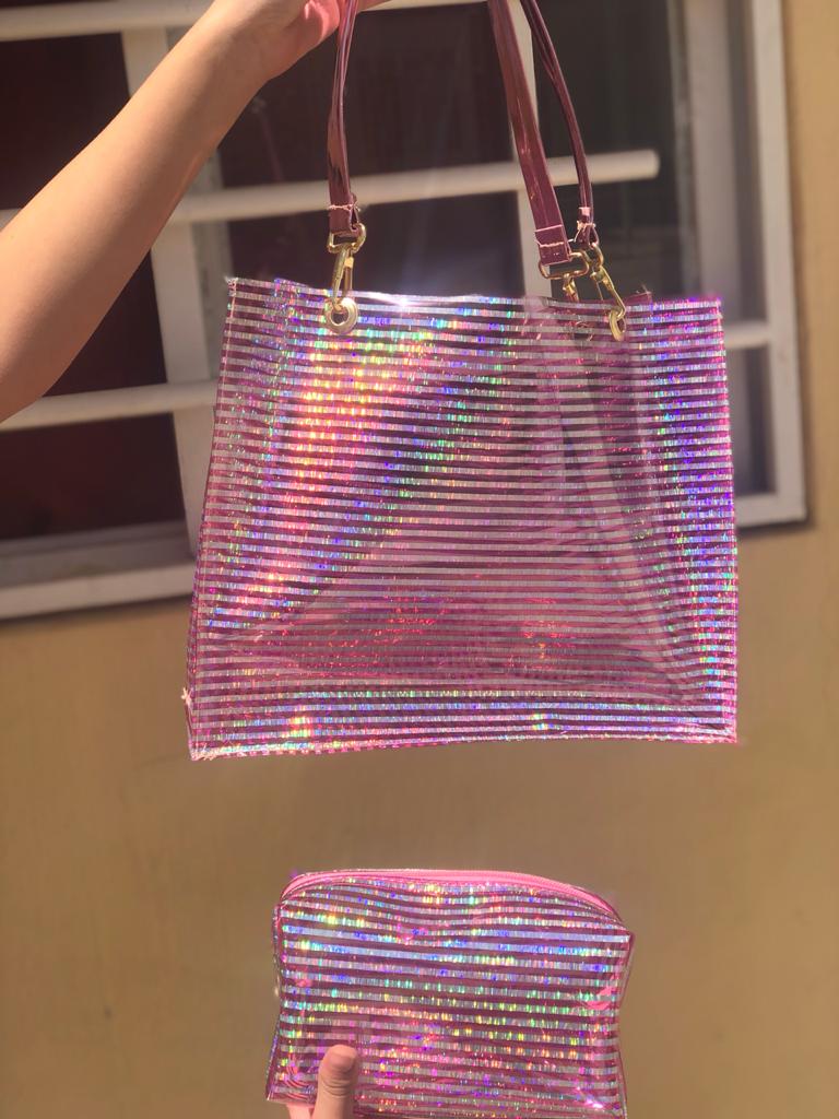 Dúo glam y cosmetiquera